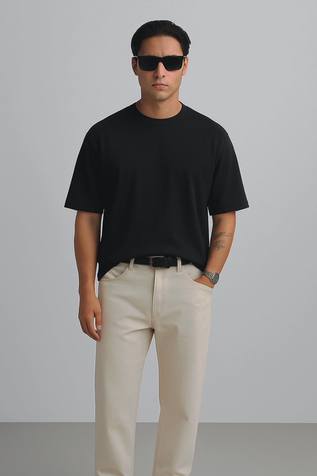 Panther Shadow | Oversized Classic T-Shirt 🐾 black
