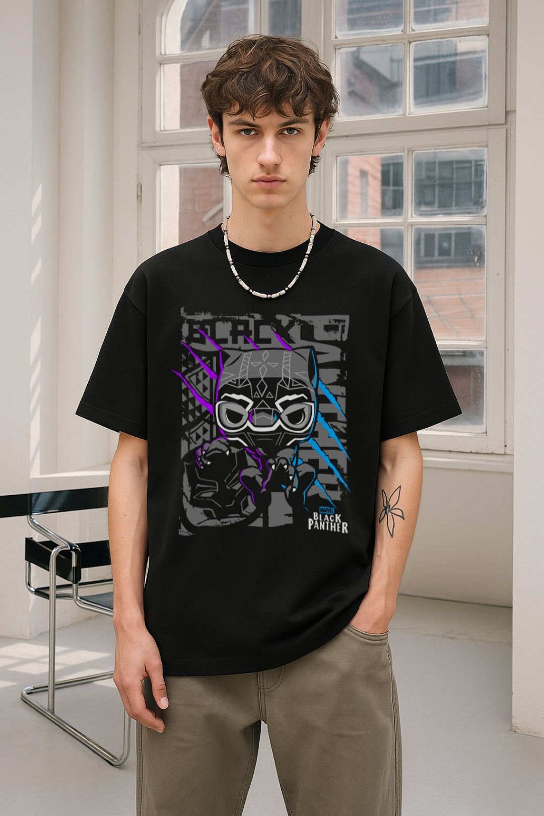 Panther Vibranium Power| Oversized Classic T-Shirt 🐾 Black